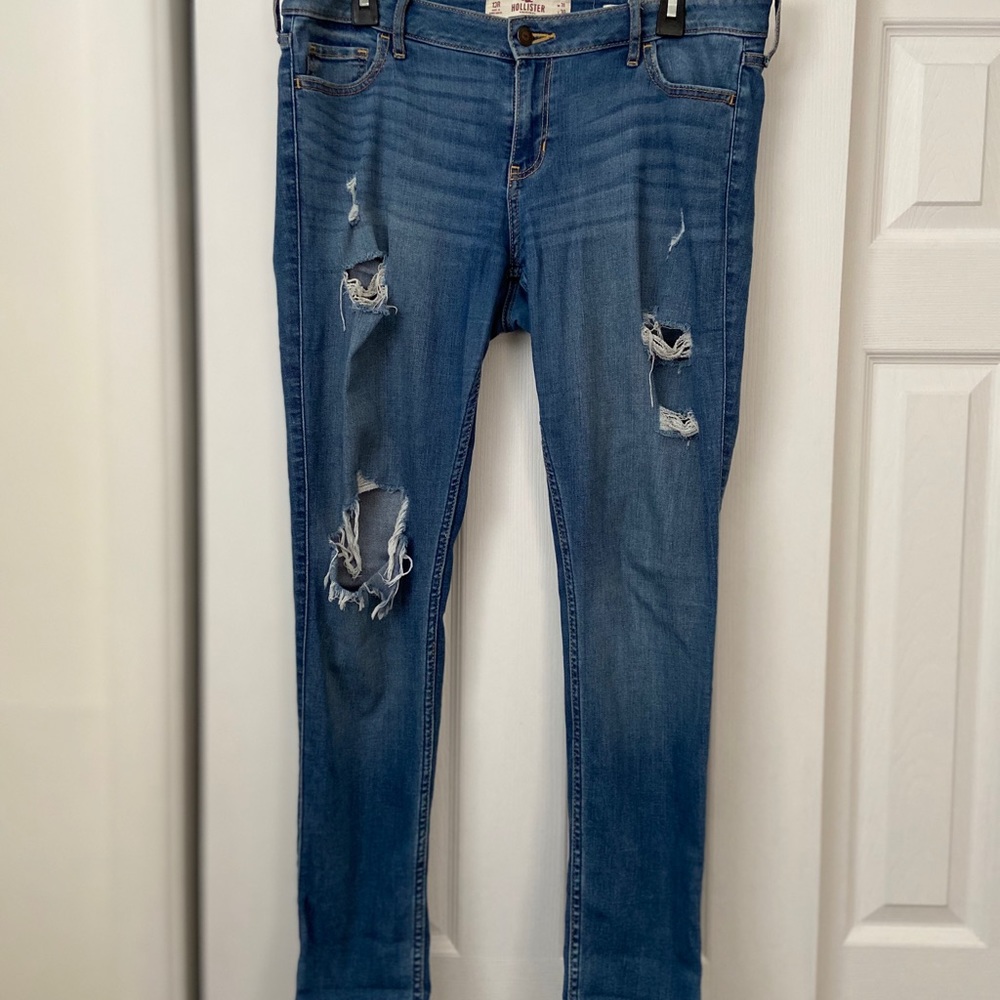 Hollister Low-Rise Super Skinny Jean